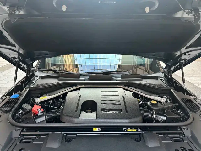 Land Rover Range Rover — Фото автомобиля 12