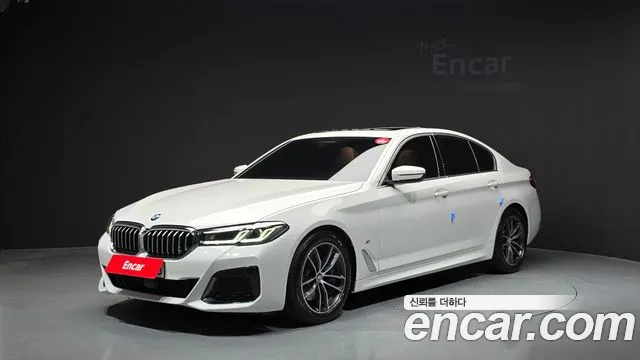 Фотография автомобиля — BMW 5 Series G30