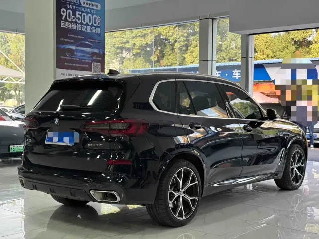 BMW X5 — Фото автомобиля 12