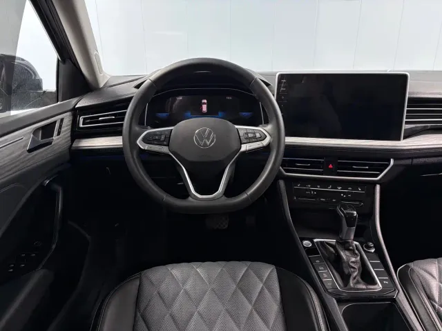 Volkswagen Sagitar — Фото автомобиля 6
