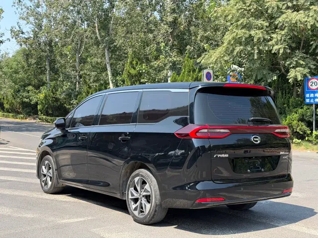 GAC Trumpchi M6 — Фото автомобиля 4
