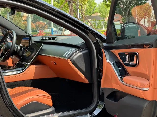 Mercedes-Benz S-Class — Фото автомобиля 10