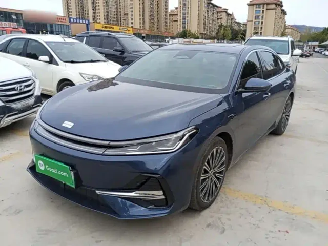Фотография автомобиля — Geely Galaxy A7