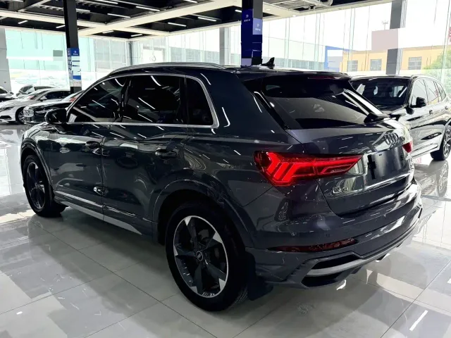 Audi Q3 — Фото автомобиля 9