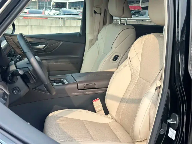 Toyota Vellfire — Фото автомобиля 7