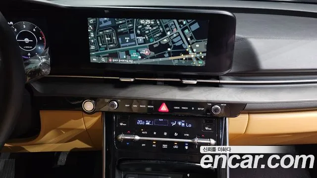 Kia Canival Carnival 4 поколение Дизель 9 мест Signature — Фото автомобиля 14