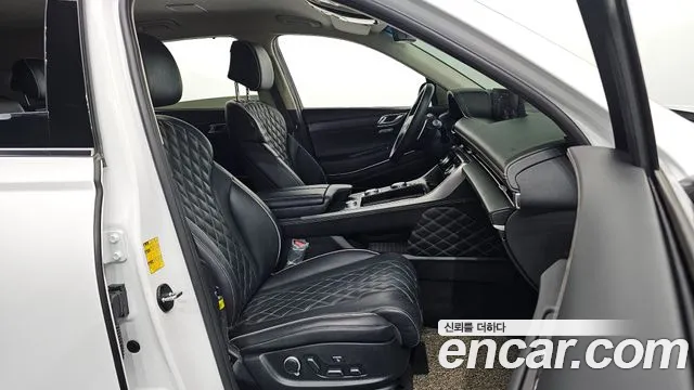 Genesis GV80 — Фото автомобиля 16