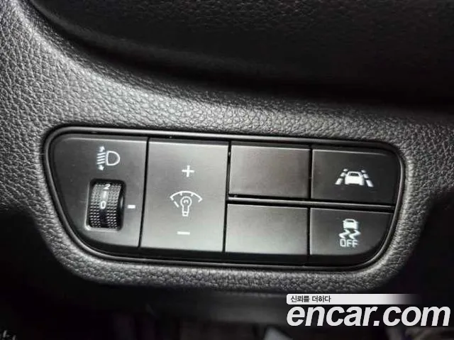 Kia Seltos — Фото автомобиля 10