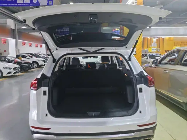 Haval H6 — Фото автомобиля 18