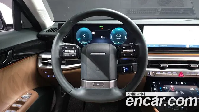 Hyundai Grandeur GN7 — Фото автомобиля 13