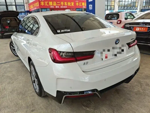 BMW i3 — Фото автомобиля 13