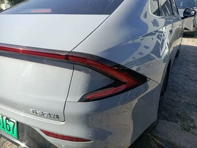 Wuling Starlight — Фото автомобиля 7