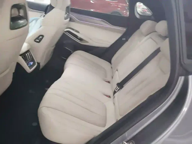 BYD Song L EV — Фото автомобиля 16