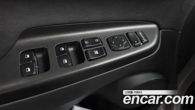 Hyundai Kona Новый Kona Бензин 2.0 2WD — Фото автомобиля 24