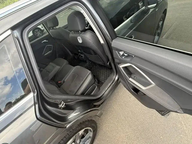 Audi Q3 — Фото автомобиля 10