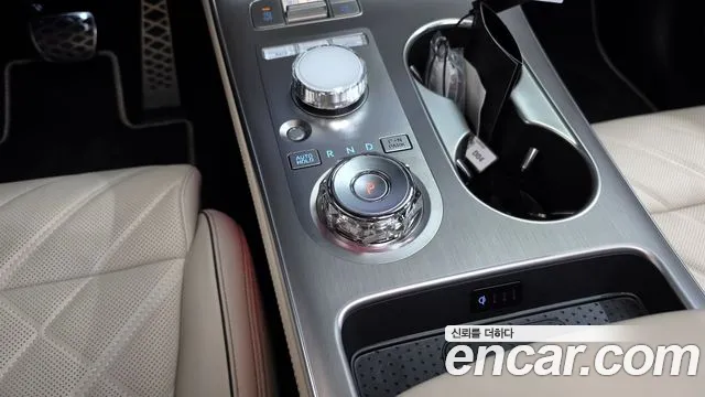 Genesis GV70 2.5T Бензин 2WD — Фото автомобиля 7