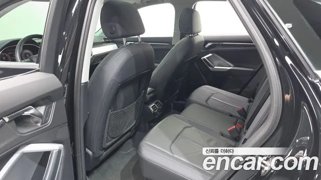 Audi Q3 F3 — Фото автомобиля 16