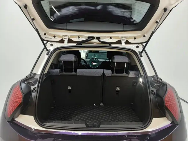 MINI Cooper — Фото автомобиля 18