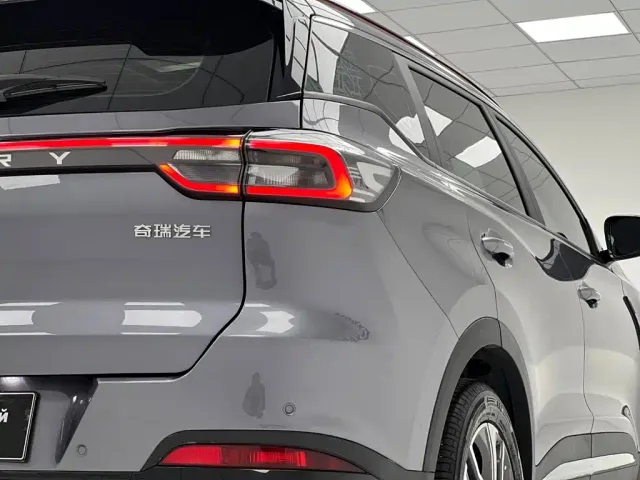 Chery Tiggo 7 PLUS — Фото автомобиля 12
