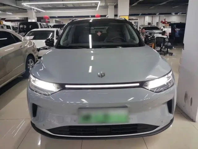 Leapmotor C11 — Фото автомобиля 2
