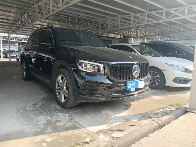 Mercedes-Benz GLB-Class — Фото автомобиля 3
