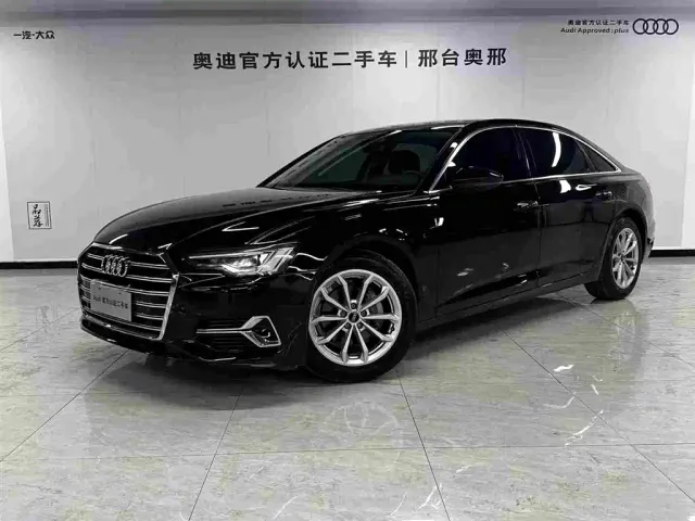 Фотография автомобиля — Audi A6L