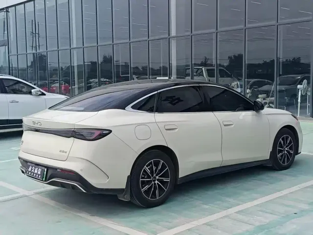 BYD Seal 06 — Фото автомобиля 6