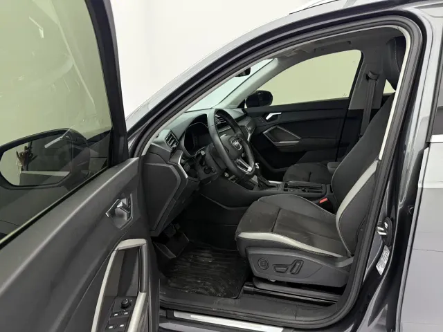 Audi Q3 — Фото автомобиля 20