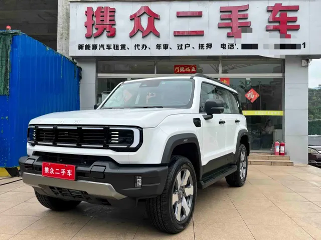 Фотография автомобиля — BAIC BJ40