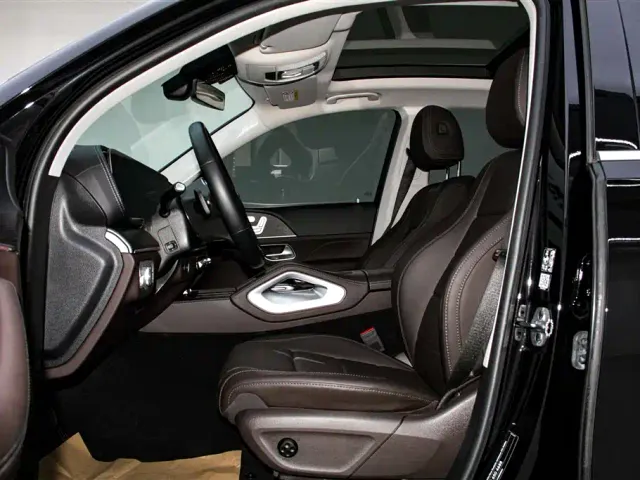 Mercedes-Benz GLE-Class — Фото автомобиля 23