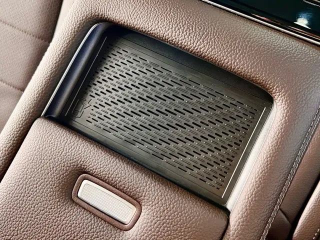 Mercedes-Benz GLS-Class — Фото автомобиля 21