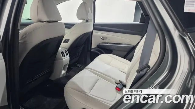 Hyundai Tucson Новый Tucson (NX4) Бензин 1.6 турбо 2WD — Фото автомобиля 10