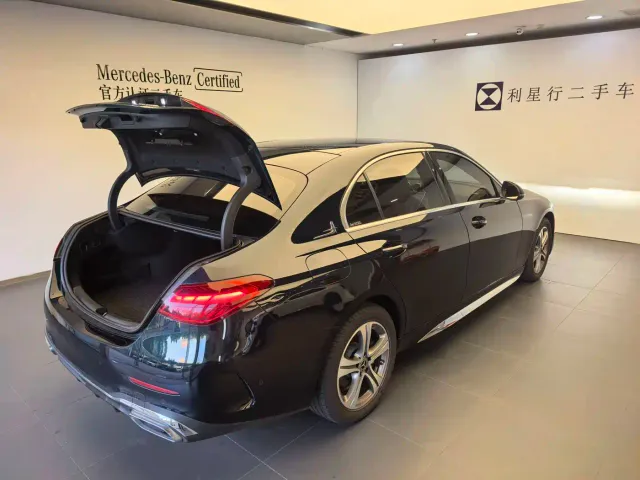Mercedes-Benz C-Class — Фото автомобиля 4