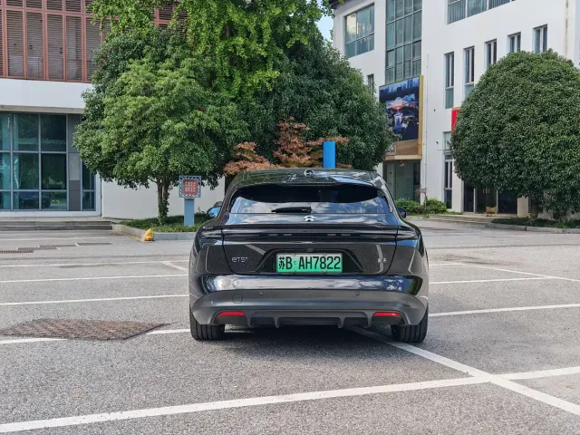 Nio ET5 Touring — Фото автомобиля 5