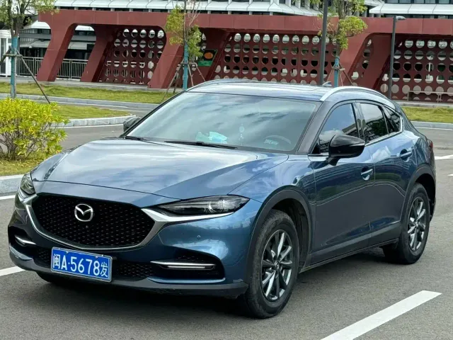Mazda CX-4 — Фото автомобиля 2