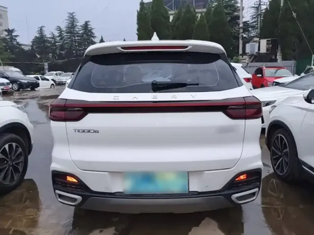 Chery Tiggo 8 — Фото автомобиля 5