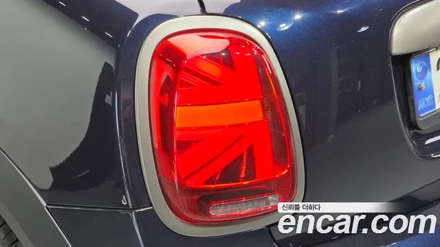 MINI Cooper — Фото автомобиля 8