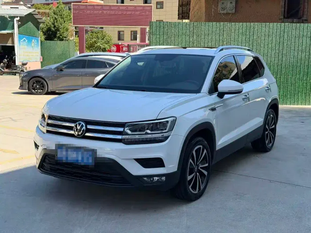 Volkswagen Tharu — Фото автомобиля 4