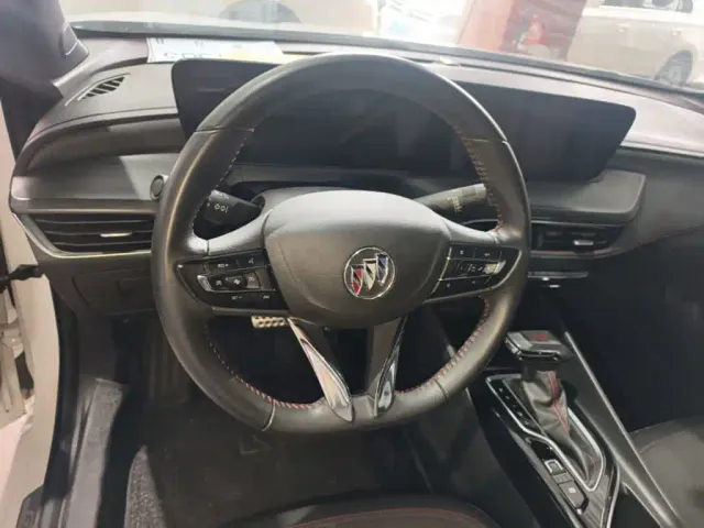 Buick Verano — Фото автомобиля 10