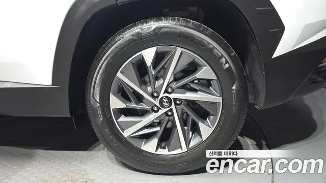 Hyundai Tucson — Фото автомобиля 5