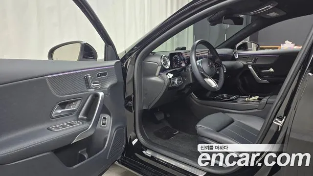 Mercedes-Benz A-Class — Фото автомобиля 10