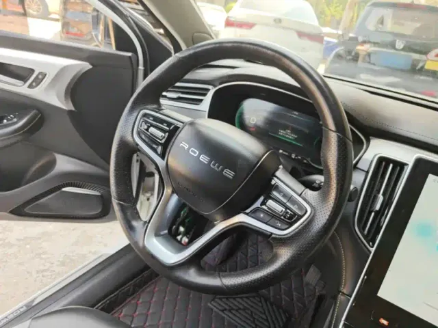 Roewe i6 MAX EV — Фото автомобиля 10