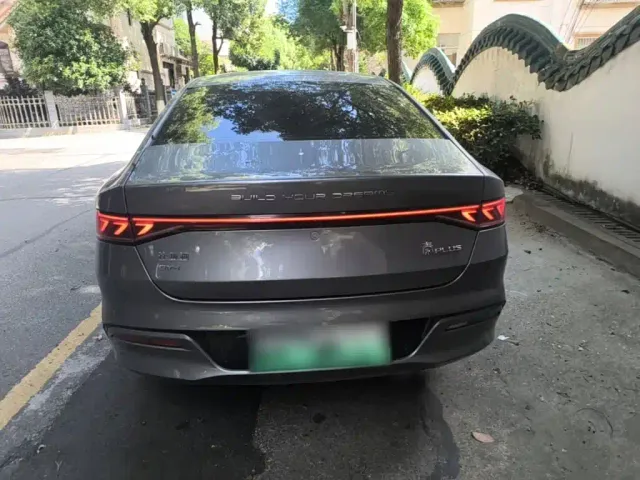 BYD Qin PLUS — Фото автомобиля 5