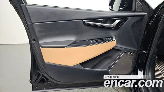 Kia EV6 — Фото автомобиля 13