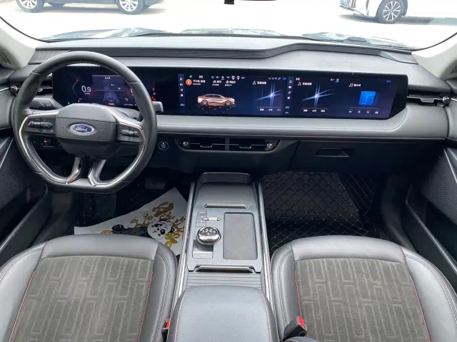 Ford Mondeo — Фото автомобиля 16
