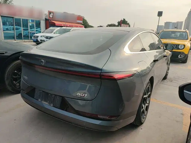 Changan Qiyuan A07 — Фото автомобиля 6