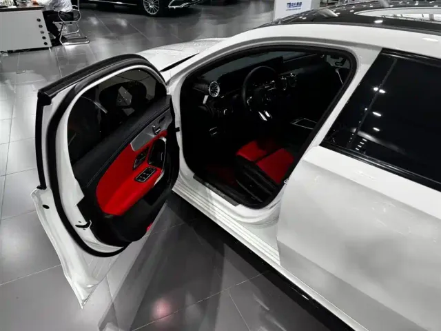 Mercedes-Benz A-Class AMG — Фото автомобиля 13