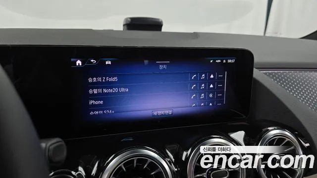 Mercedes-Benz EQA — Фото автомобиля 28