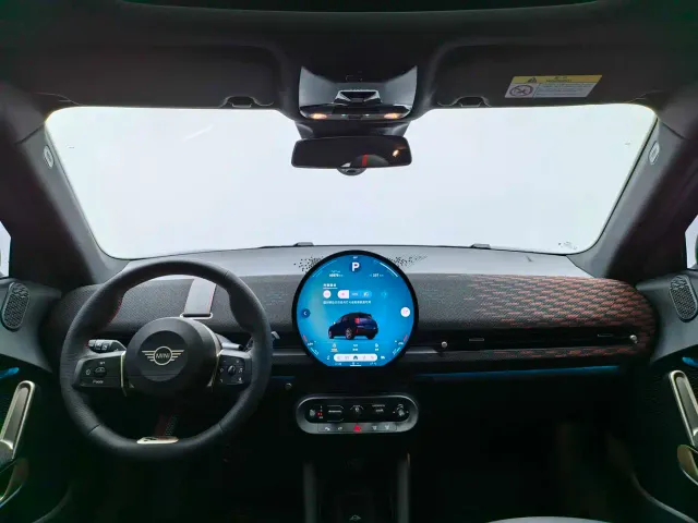 MINI Electric ACEMAN — Фото автомобиля 16