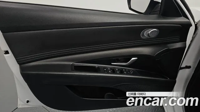 Hyundai Avante CN7 — Фото автомобиля 13